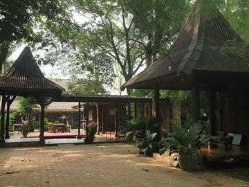 Bangunan Rumah Makan Dan Tempat Pertemuan Di Serpong - RT 6696