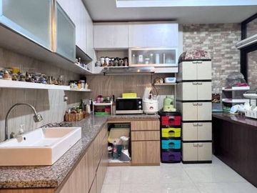 DIJUAL RUMAH at Jl PANGLIMA POLIM PANGPOL, JAKSEL