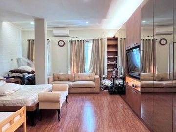 DIJUAL RUMAH at Jl PANGLIMA POLIM PANGPOL, JAKSEL