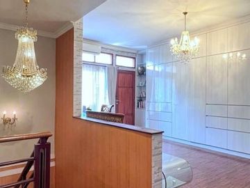 DIJUAL RUMAH at Jl PANGLIMA POLIM PANGPOL, JAKSEL