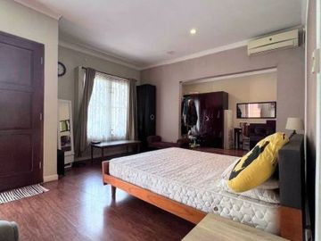 DIJUAL RUMAH at Jl PANGLIMA POLIM PANGPOL, JAKSEL