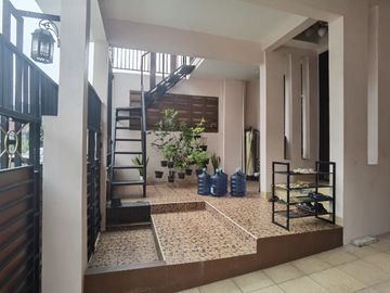 DIJUAL CEPAT RUMAH RAPIH SIAP HUNI SEMI FURNISH DI SEKTOR 1B GADING SERPONG