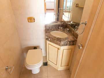 Venta Duplex 4 Amb Mas Dependencia, Cochera y Baulera en Pleno Recoleta