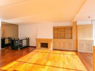 Venta Duplex 4 Amb Mas Dependencia, Cochera y Baulera en Pleno Recoleta