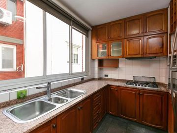 Venta Duplex 4 Amb Mas Dependencia, Cochera y Baulera en Pleno Recoleta