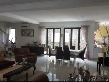 Rumah Ciputat Perumahan Exclusive Town House