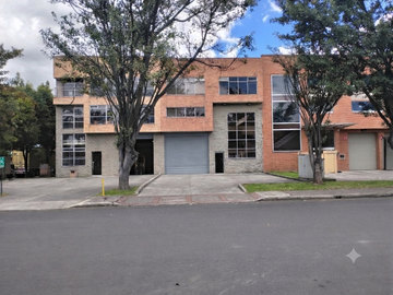 bodega en arriendo en zona franca bogotÁ. Cod A700769