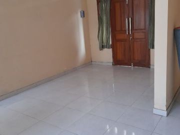 Rumah cantik tepi aspal jalan Kabupaten dlm Ringroad