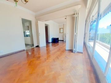 RETASADO PRECIOSO DEPARTAMENTO DE 4 AMBIENTES MUY LUMINOSO EN VENTA