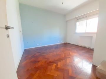 RETASADO PRECIOSO DEPARTAMENTO DE 4 AMBIENTES MUY LUMINOSO EN VENTA
