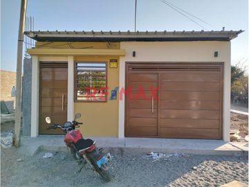 Oportunidad única de adquirir una casa moderna, lista para habitar y con proyección a segundo piso.

📍 Ubicación: Villa Monterico
📏 Área del terren