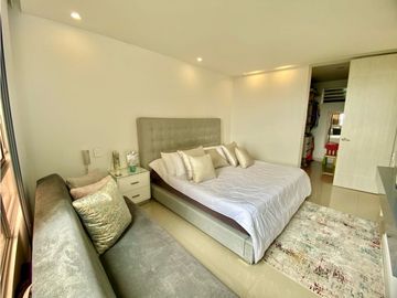 SE VENDE APARTAMENTO DE LUJO EN LA AVENIDA CENTENARIO