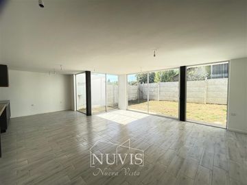 Casa en venta de 3 dorm. en Villa Alemana