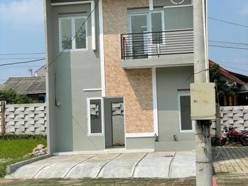 Harga Murah Rumah 2 Lantai Minimalis Dekat stasiun Cilebut Kota Bogor