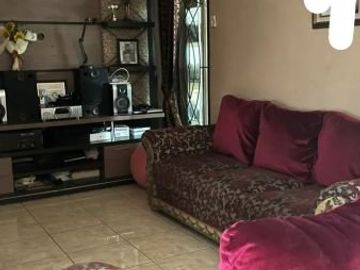 12 Bedroom House for sale