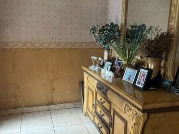 12 Bedroom House for sale