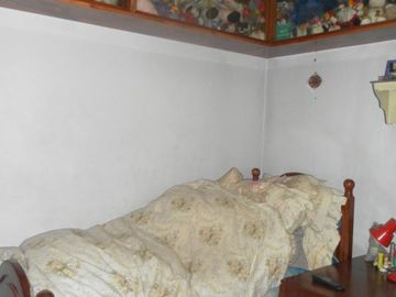 CASA EN LOTE PROPIO DE 3 AMBIENTES. SUP.10 mts X 44 mts2.
