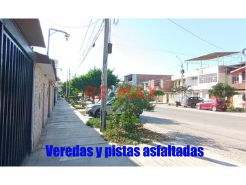 ¡Vive o invierte en una de las zonas más céntricas y seguras de Piura! Se vende bonito departamento en primer piso, con buenos acabados y dentro de un
