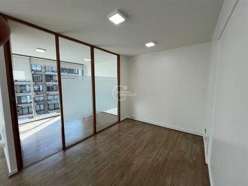 Oficina en arriendo en Las Condes