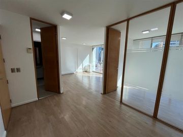 Oficina en arriendo en Las Condes