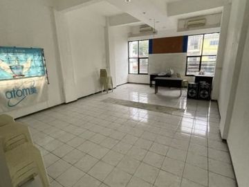 Ruko 3lt. Dijual Raya Kenjeran Surabaya