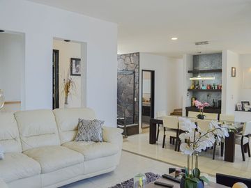 VENTA DE CASA DE 3 RECÁMARAS EN TLAXCALANCINGO, CHOLULA. PUEBLA.
