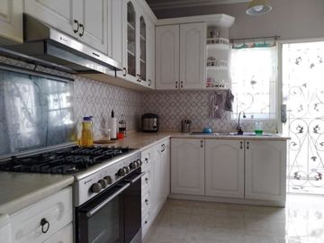 Rumah Cantik,mewa, FULL FURNISH @Telaga Golf Sawangan Depok