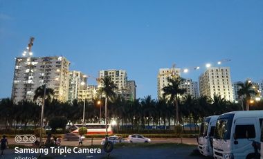 2 Bedroom De Luxe Condominium By The Bay Pasay City