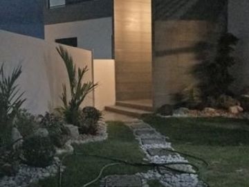 Elegant House and Lot for Sale with 5 Bedroom in Angeles Cit