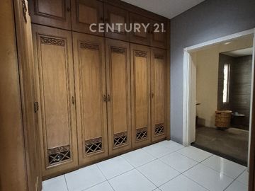 Rumah Mewah 2 Lantai Di Pulomas Dekat Akses Tol S9743