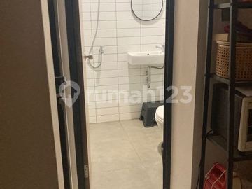 Rumah 2 Lantai Semi Furnish Cluster Graha Bunga Bintaro