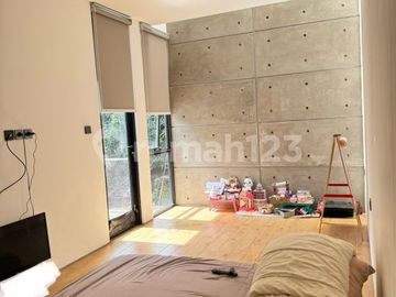 Rumah 2 Lantai Semi Furnish Cluster Graha Bunga Bintaro
