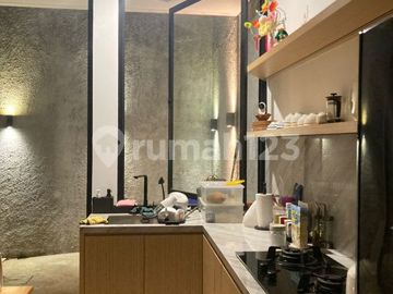 Rumah 2 Lantai Semi Furnish Cluster Graha Bunga Bintaro