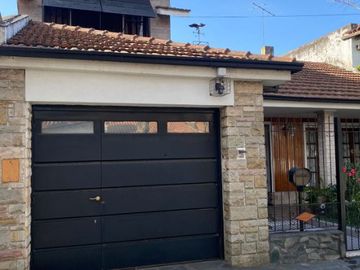 Casa en venta en Castelar Sur