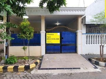 Disewakan Rumah di Simpang Darmo Permai Selatan, Surabaya