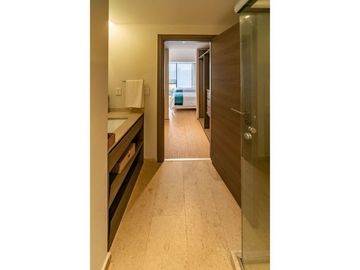 Departamento con techos altos, piscina, pet friendly, spa en venta, Bosque Real