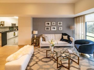 Departamento con techos altos, piscina, pet friendly, spa en venta, Bosque Real