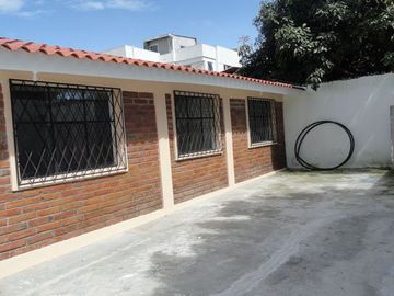 Venta de casa en Atuntaqui sector Santo Domingo
