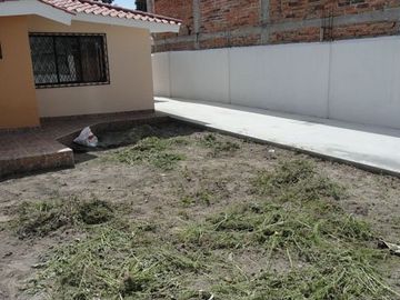 Venta de casa en Atuntaqui sector Santo Domingo