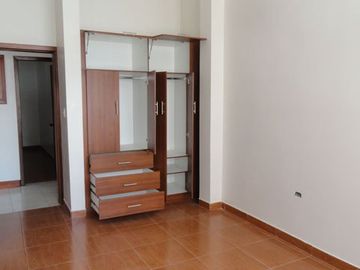 Venta de casa en Atuntaqui sector Santo Domingo