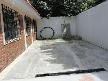 Venta de casa en Atuntaqui sector Santo Domingo