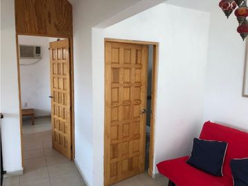 CASA EN VENTA CON VISTA AL LAGO 