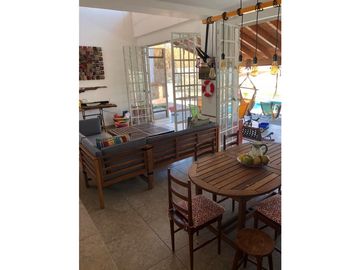 CASA EN VENTA CON VISTA AL LAGO 
