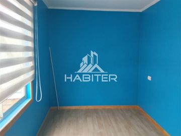 Casa en venta de 4 dorm. en Curicó (40087)