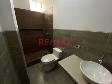 Venta De Departamento De Estreno En Urb Los Sauces - 5To Piso
