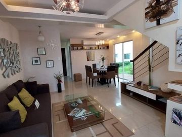 House 4 Bedroom For Sale in Cavite Emilio Aguinaldo Highway