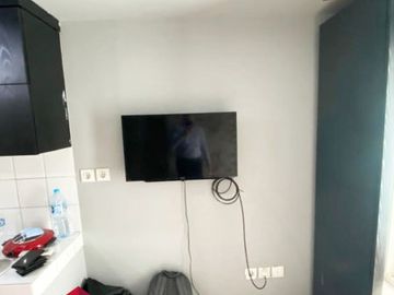 Disewa Apartemen Springlake Studio FF Azolla Lt.6