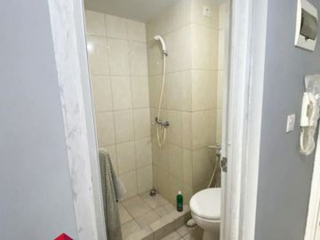 Disewa Apartemen Springlake Studio FF Azolla Lt.6