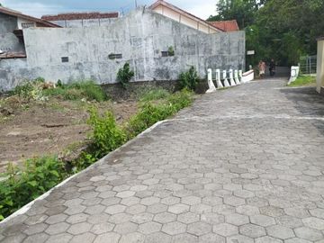 Info Kavling Matang di Jakal Km 8, Include Jalan 5 Meter