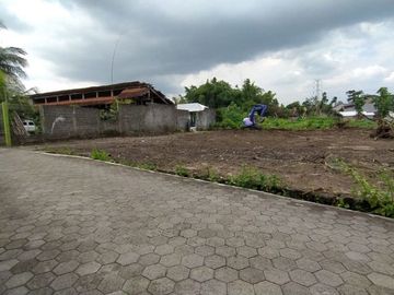 Info Kavling Matang di Jakal Km 8, Include Jalan 5 Meter